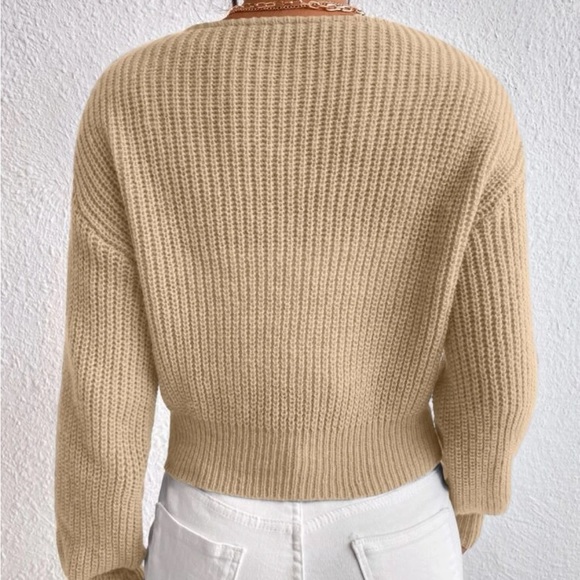 Sexy V Neck Surplice Hollow-out Sweater with Lace Sleeves